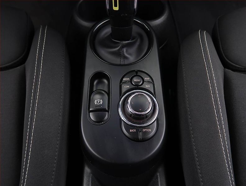 Mini Ostatní (2023) Cooper SE 32 kWh, SoH 97% - fotka 19 z 25