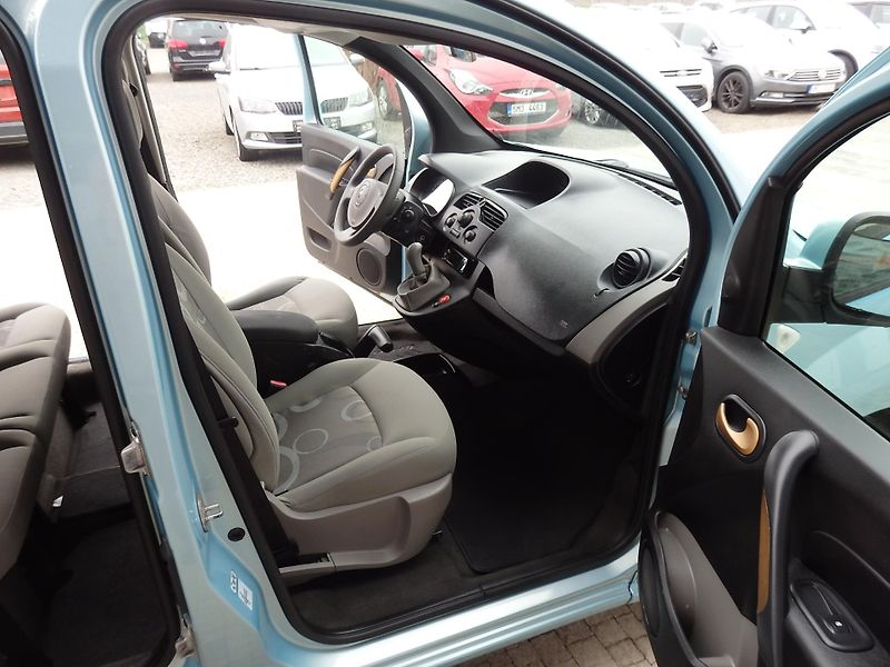 Renault Kangoo 1.6i 4x AIRBAG, KLIMATIZACE - fotka 12 z 15