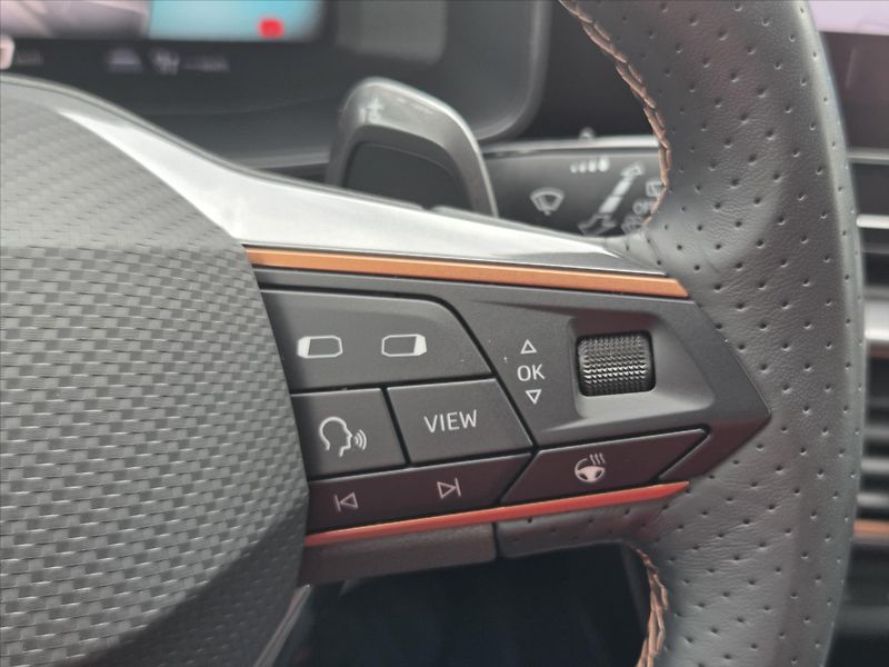 Cupra Formentor 1,5 TSi DSG Záruka2029 ČR 1.ma - fotka 16 z 22