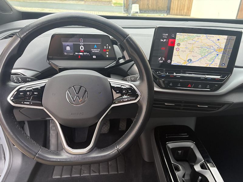 Volkswagen ID.4 (2021) PRO 77kwh, 150kw, SOH 92% - fotka 6 z 11