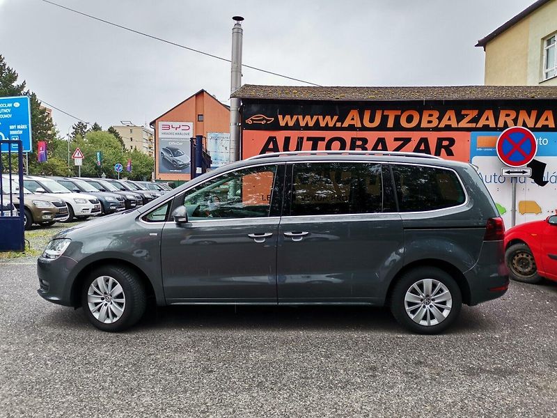 Volkswagen Sharan (2016) 1.4TSi 110kw LIFE 7míst - fotka 2 z 25