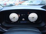 Hyundai i20 (2023) Family 1.0 T-GDI, Automat - náhled 11
