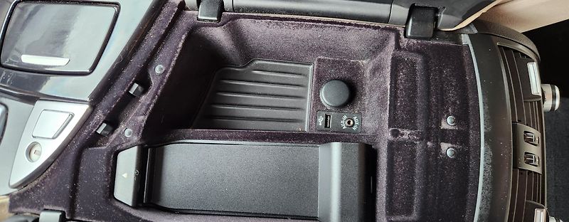 BMW Řada 5 (2015) 530XD*LED*PLNÝ*SERVIS*COMBI* - fotka 39 z 50