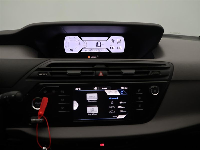 Citroën Grand C4 Picasso 1,2 Puretech 96kW 71230KM - fotka 15 z 25