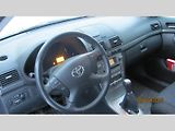 ZKUŠENOSTI UŽIVATELE: Toyota Avensis T25