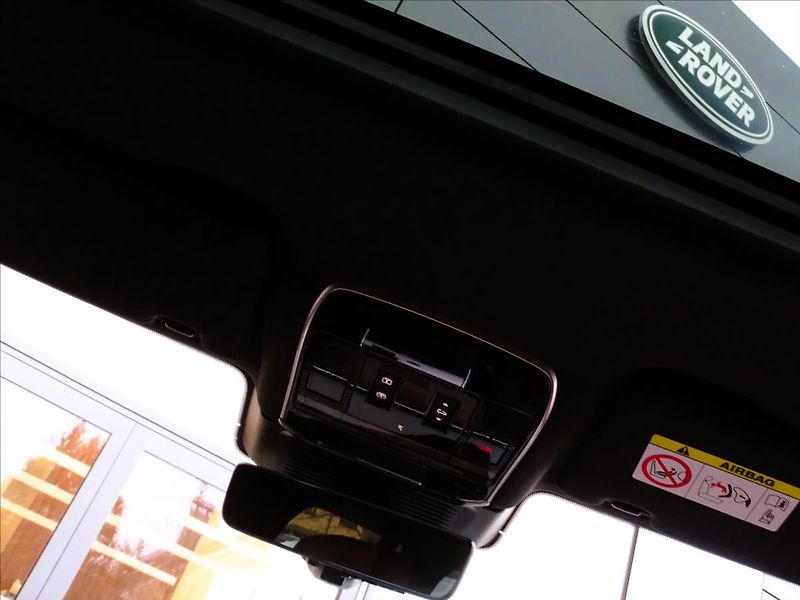 Land Rover Range Rover 3,0 D350 AUTOBIOGRAPHY SWB - fotka 10 z 26
