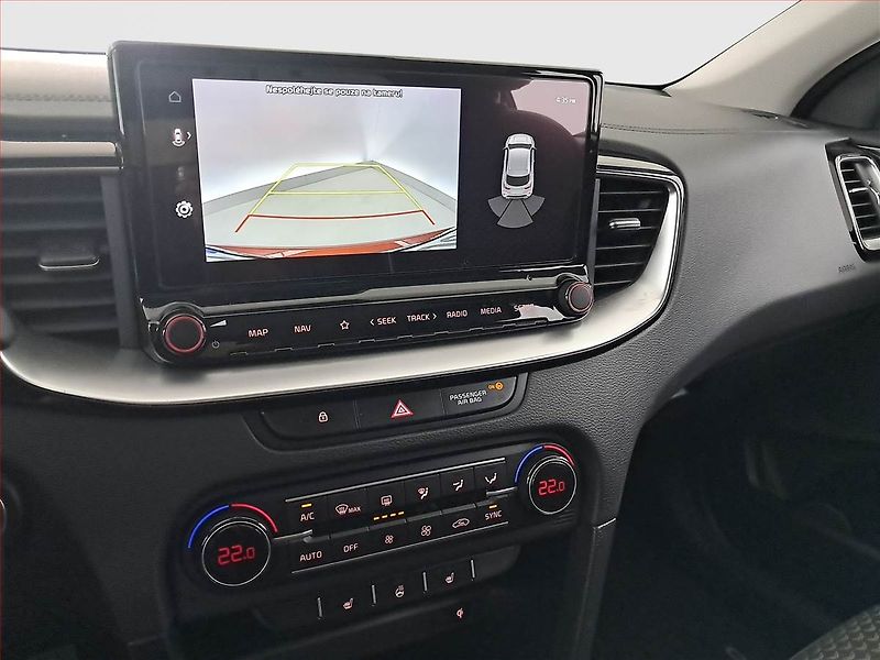 Kia XCeed (2023) TOP 1.5 T-GDI - fotka 18 z 18
