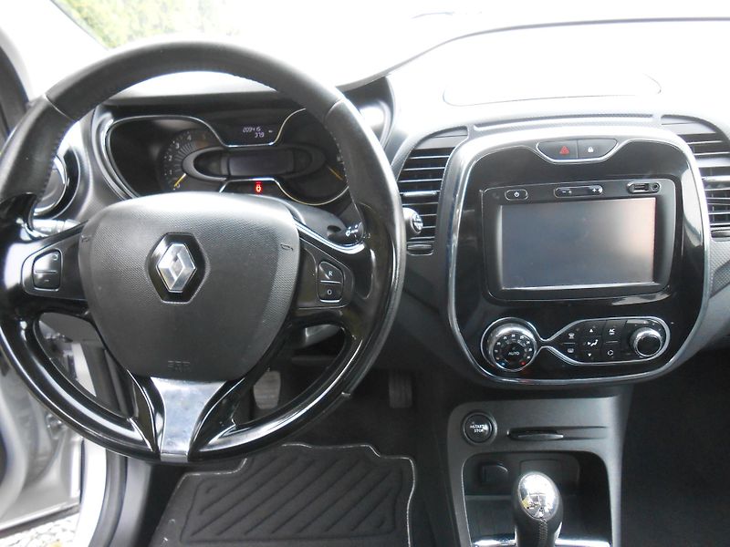 Renault Captur 1.5DCi-NAVI,Chrom, Alu - fotka 29 z 38