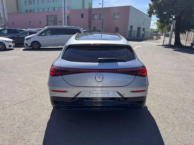 Mercedes-Benz CLA (2026) 200 Shooting Brake - fotka 7 z 24
