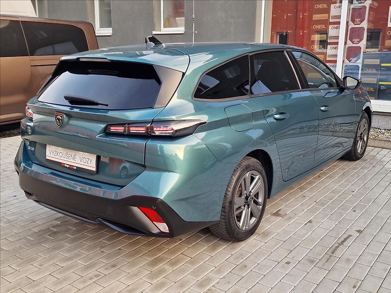 Peugeot 308 1.2PT 96kW SW Active Pack, ČR - fotka 10 z 46