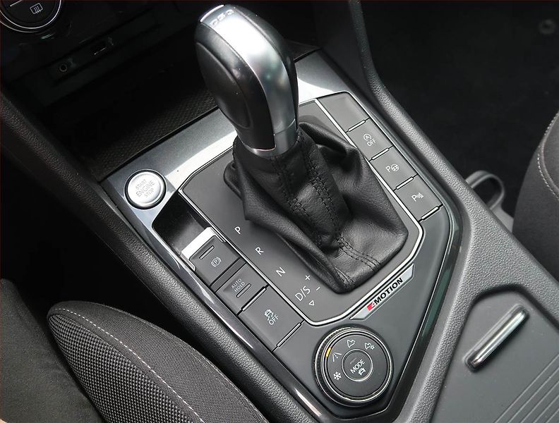Volkswagen Tiguan (2016) 2.0 TSI, 4X4, Automat - fotka 12 z 16