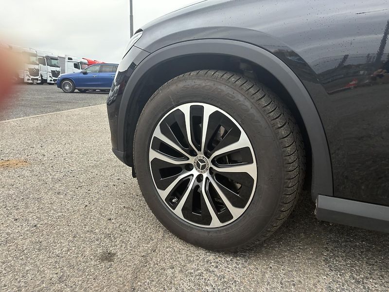 Mercedes-Benz GLC (2025) 200d 4MATIC - fotka 13 z 15