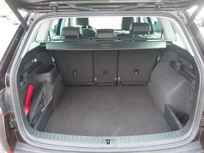Škoda Kodiaq (2018) 2.0 TDI, 140 kW, 4x4, AT - fotka 13 z 42