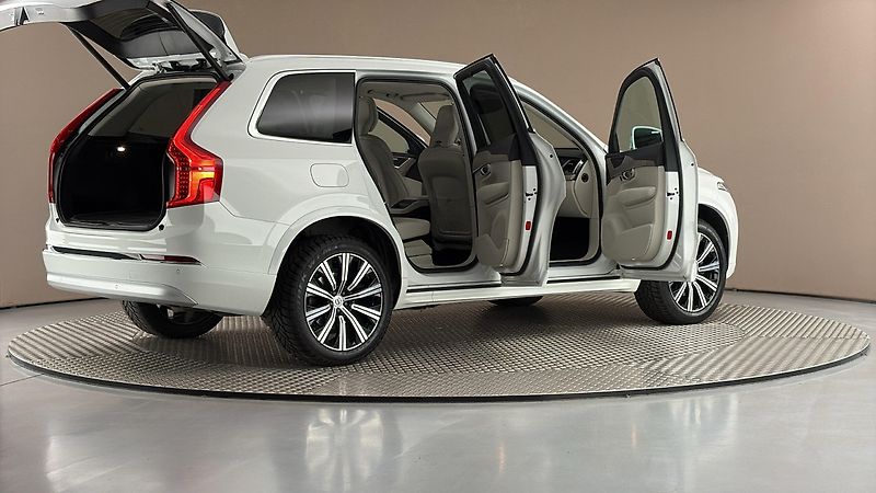 Volvo XC90 2.0 B5 AUT AWD Inscription - fotka 6 z 33