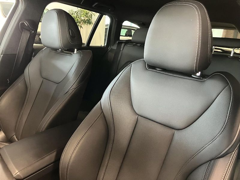 BMW Řada 3 330e xDrive M-Sport ACC Kam Ta - fotka 5 z 13