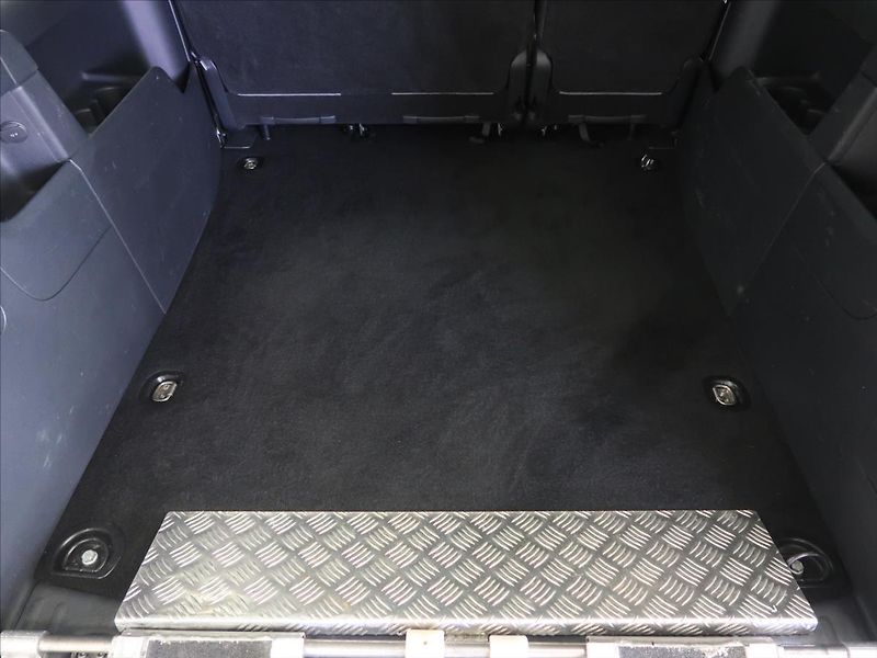 Volkswagen Caddy 1,4 TSI DSG Maxi! - fotka 9 z 33