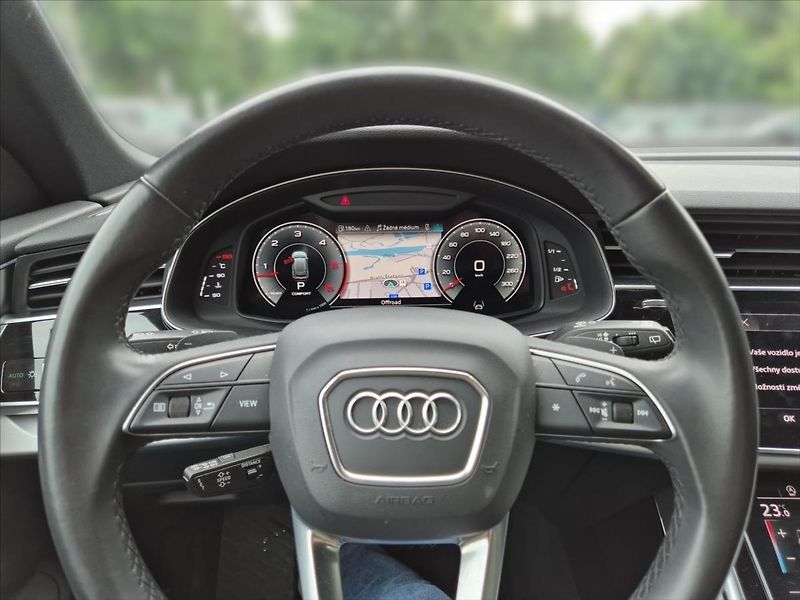 Audi Q8 3,0 50 TDi Quattro - fotka 8 z 18