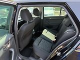 Škoda Fabia 1.0 MPI CLEVER - náhled 9