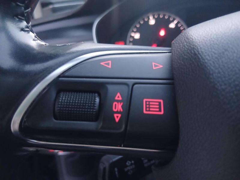 Audi A6 Avant 3.0 TDi - fotka 22 z 37