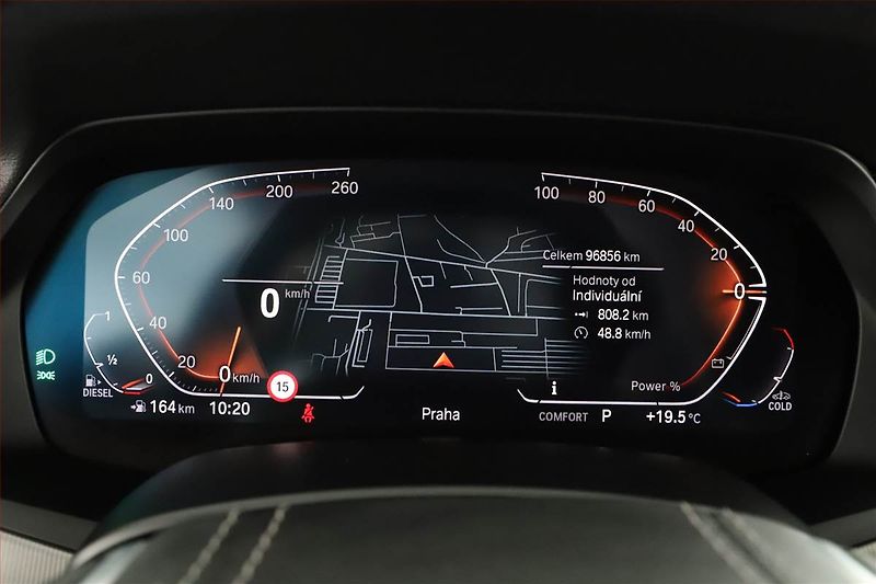 BMW X6 (2021) xDrive30d, ACC, Výhřev, Kamera - fotka 9 z 31