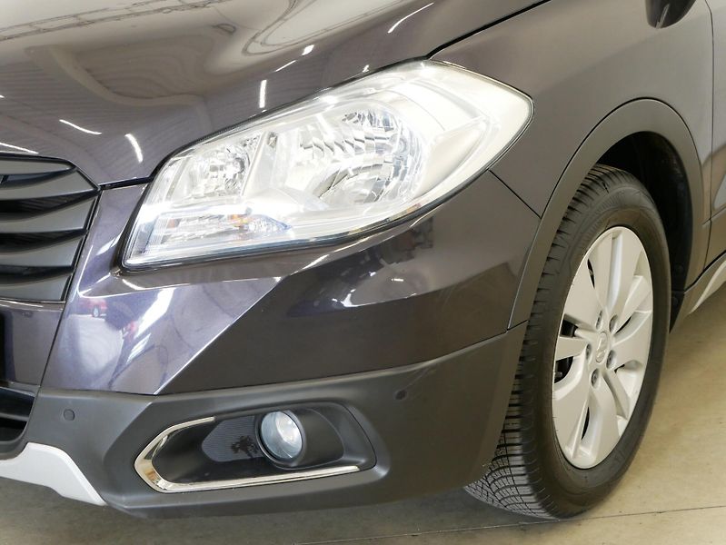 Suzuki SX4 - fotka 9 z 24