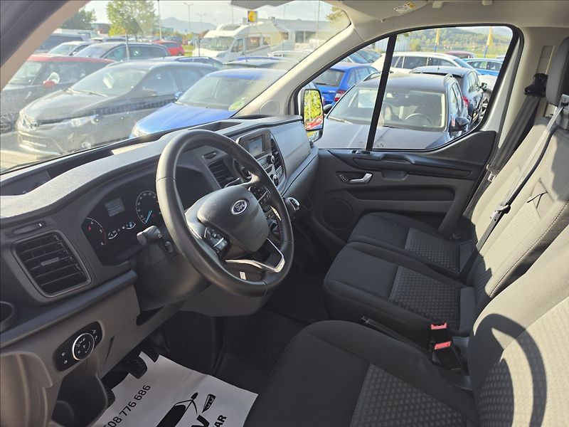 Ford Transit Custom 2,0 TDCi 96KW L2H1 - fotka 10 z 38