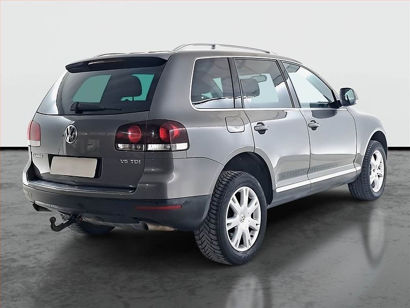 Volkswagen Touareg (2009) 3.0 TDI, 4X4, Automat, Xenony - fotka 5 z 21