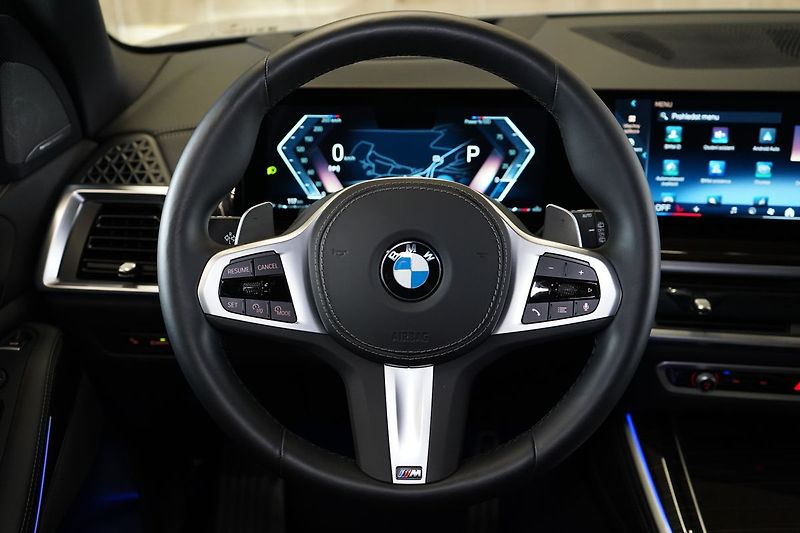 BMW X5 30d xDrive, M-Paket PRO, Tažné - fotka 24 z 43