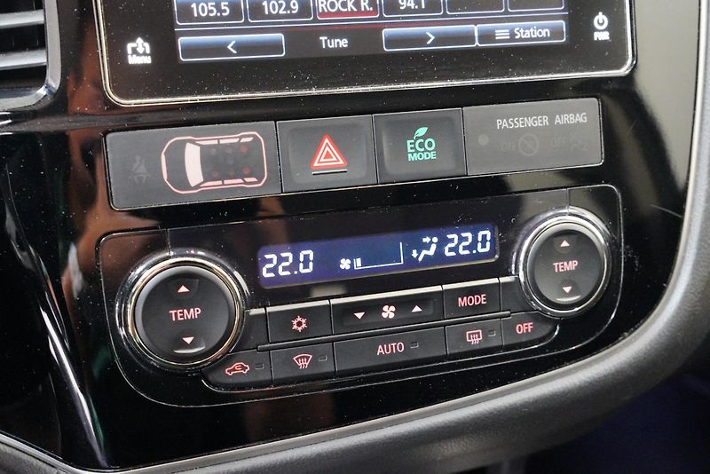 Mitsubishi Outlander - fotka 22 z 28