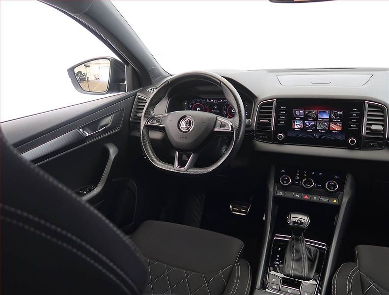 Škoda Karoq (2020) Sportline 1.5 TSI, digi klima - fotka 7 z 25