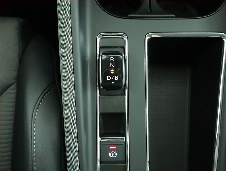 Škoda Enyaq (2023) 60 (62 kWh), SoH 89% - fotka 13 z 17