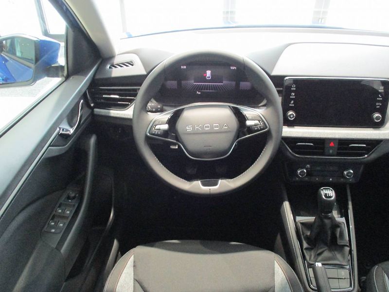 Škoda Scala (2025) 130 let 1,5TSI 110kW MT6/4960 - fotka 13 z 16