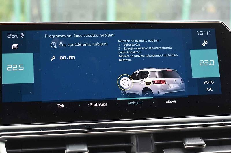 Auto jsme prověřili také v náročném terénu Jizerských hor
