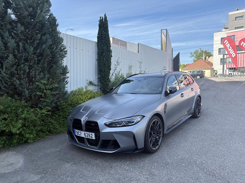BMW M3 xDrive competition touring - fotka 2 z 6