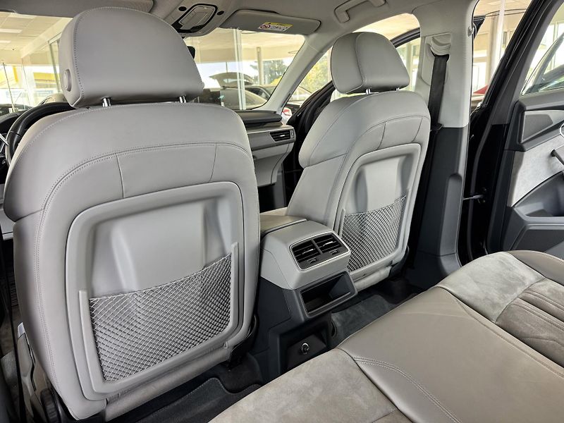 Audi e-tron 55 Quattro*300kW*NočníVidění - fotka 15 z 35