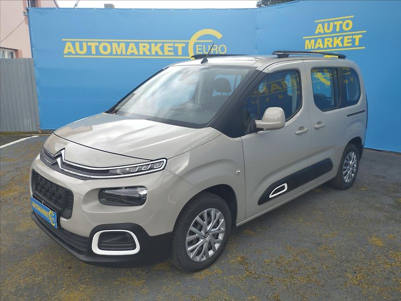 Citroën Berlingo 1,2 - fotka 1 z 21