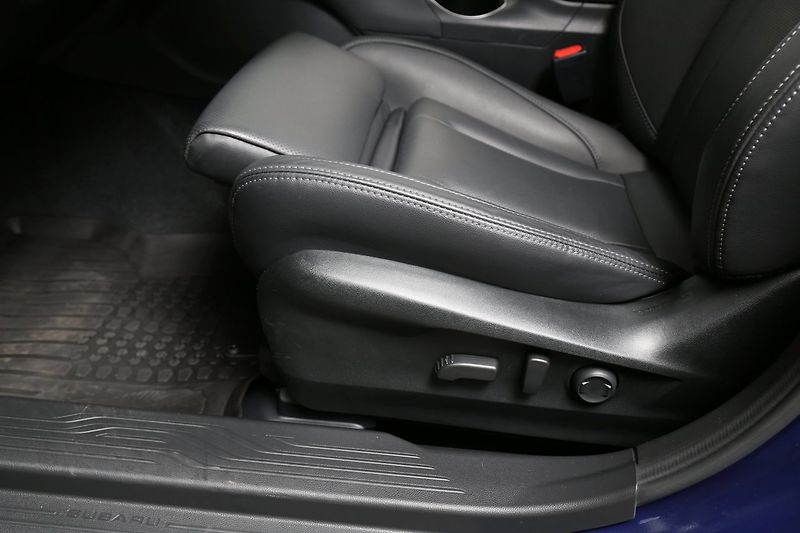 Subaru Outback 2.5i 4WD Comfort - fotka 14 z 22