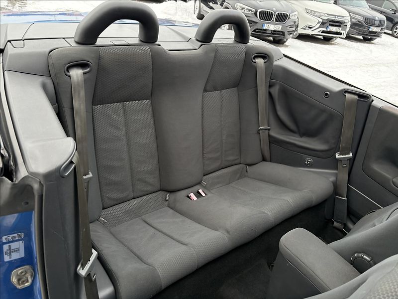 Renault Mégane 2,0 i 99 KW KABRIOLET - fotka 18 z 21