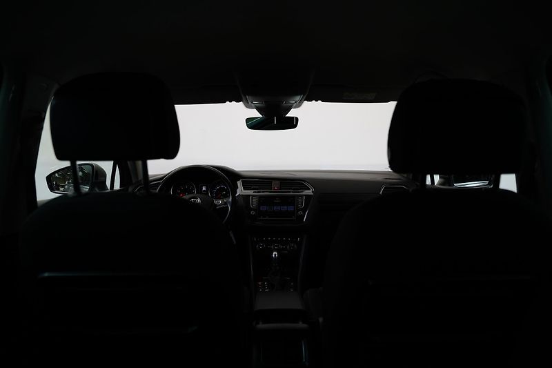 Volkswagen Tiguan - fotka 23 z 25
