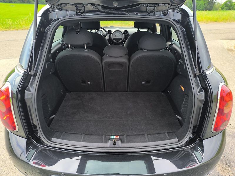 Mini Countryman 1.6  DOLOŽENÉ KM, 1.MAJITEL - fotka 12 z 28