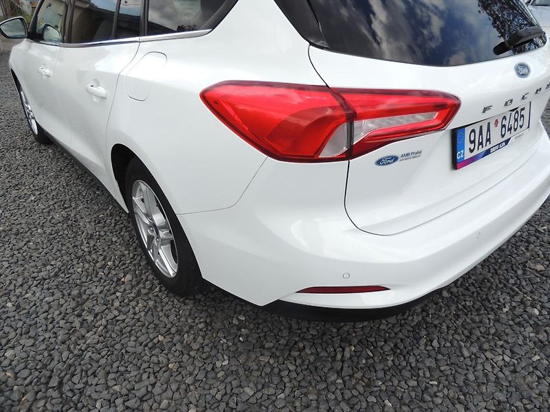 Ford Focus (2022) 1.5TDCi,88kw,Titanium,automat - fotka 12 z 62