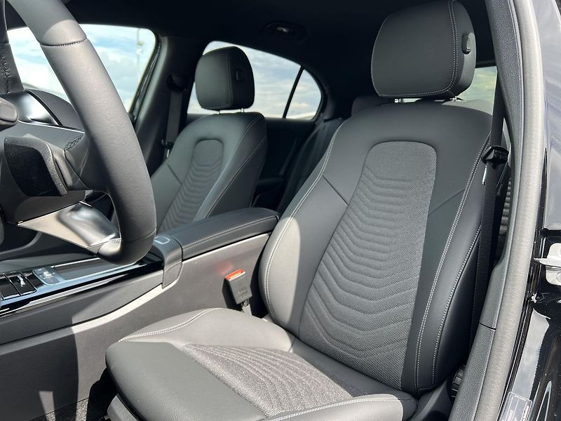 Mercedes-Benz Třídy A 250e s hybridní technologií EQ - fotka 11 z 23