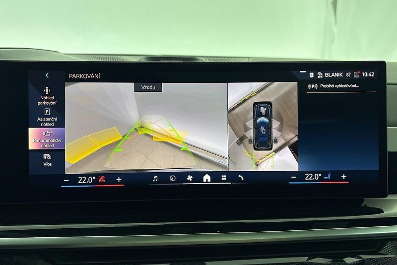 BMW X7 xDrive40d - fotka 24 z 30