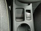 Renault Captur (2026) techno mild hybrid 140 EDC - náhled 24