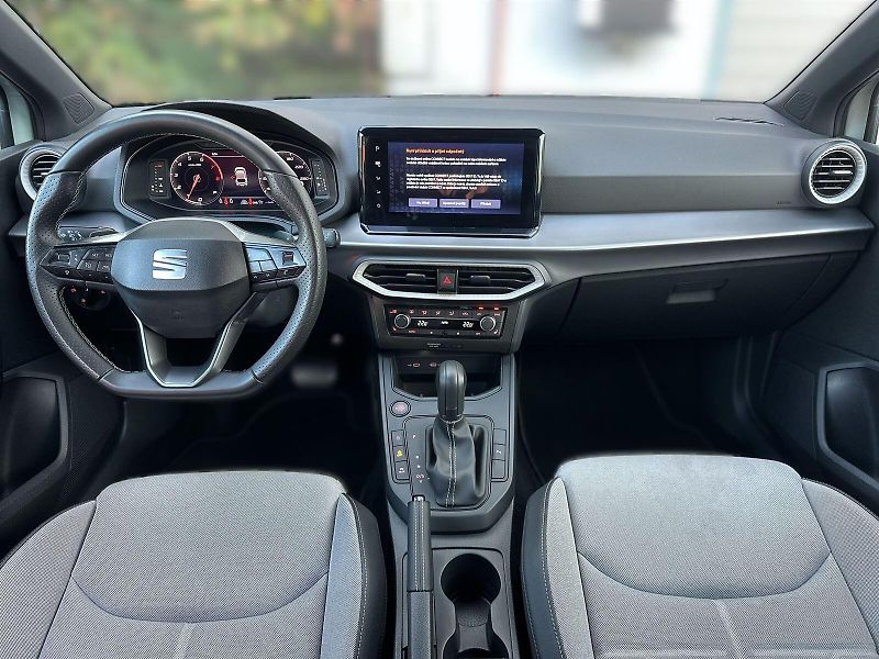 Seat Ibiza (2025) 1.5 TSI DSG FR - fotka 5 z 32