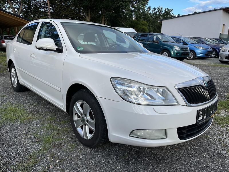 Škoda Octavia (2010) AUTOMAT+PĚKNÝ STAV - fotka 7 z 25
