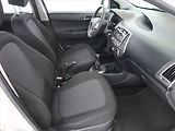 Hyundai i20 (2013) 1.2 - náhled 9