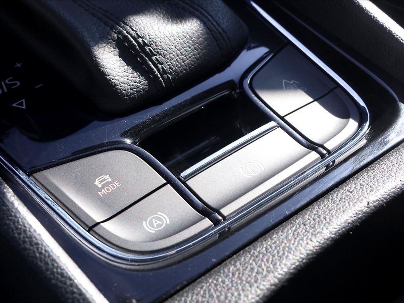 Škoda Kodiaq 2,0 TDI 140kW DSG 4X4 Style - fotka 27 z 36