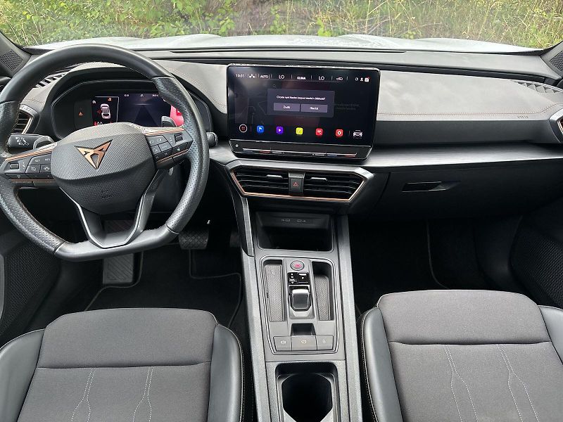 Cupra Formentor (2024) 2.0 TSI 4Drive DSG - fotka 5 z 31