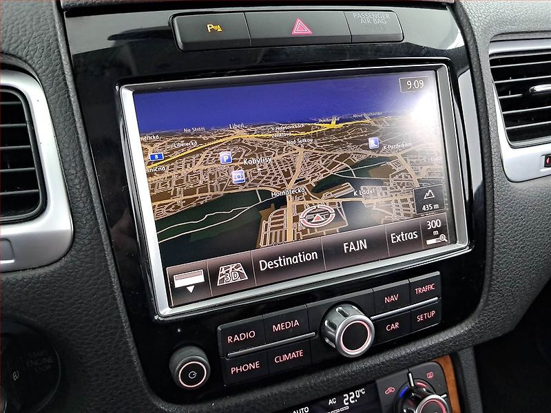 Volkswagen Touareg (2010) 3.0 TDI, 4X4, Automat, Kůže - fotka 15 z 25